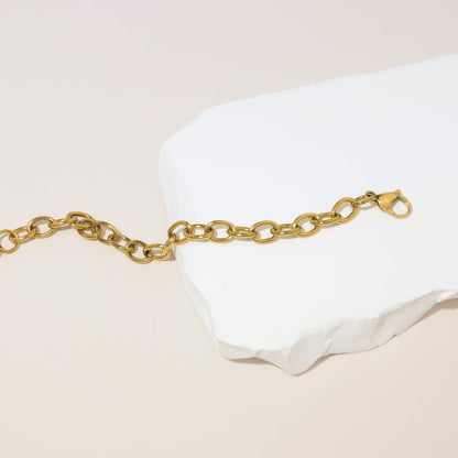 Thin Figaro Chain Bracelet