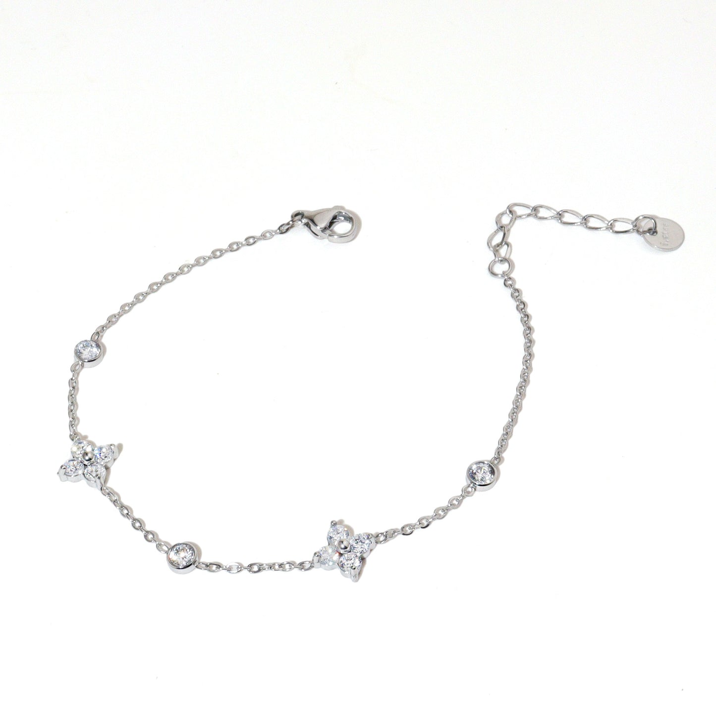 Shimmer Clove Silver Bracelet