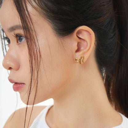 Perfect Bow Gold Earrings