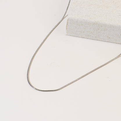 Silver Thin Herringbone Chain Necklace