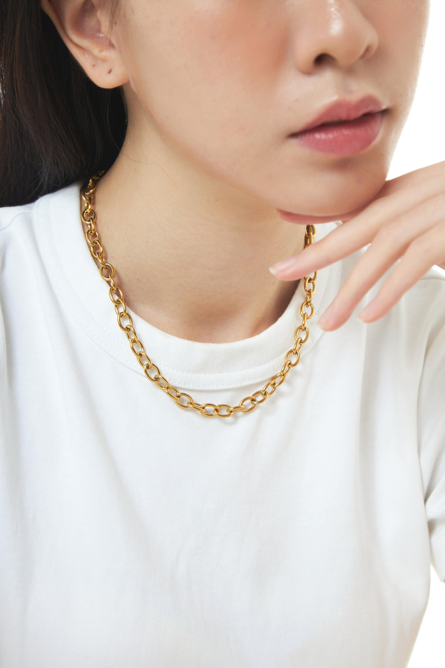 Thin Figaro Chain Necklace