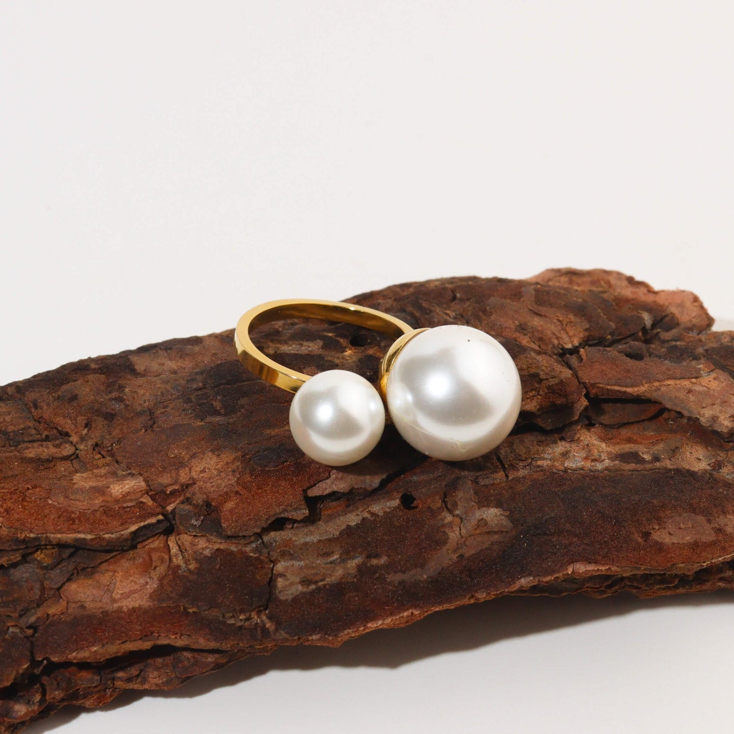 Bipearl Syndrome Ring