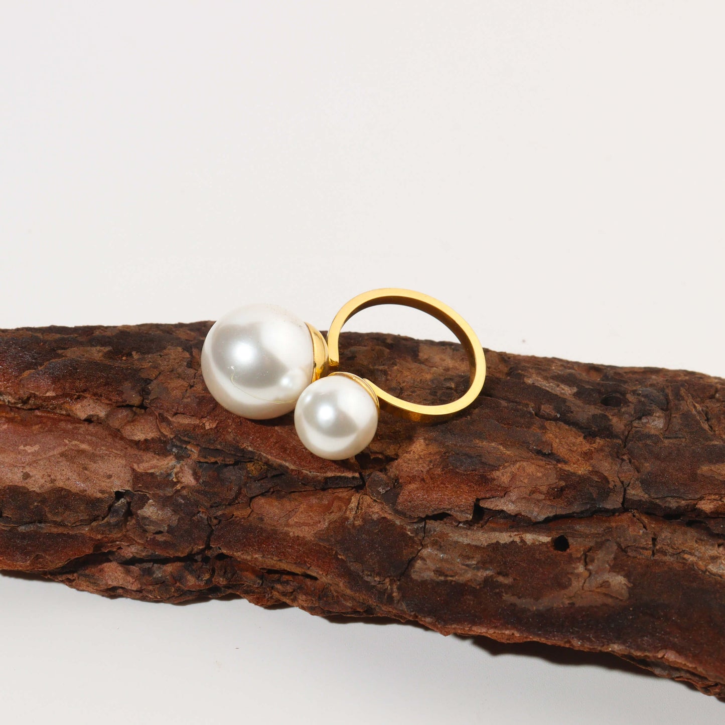 Bipearl Syndrome Ring