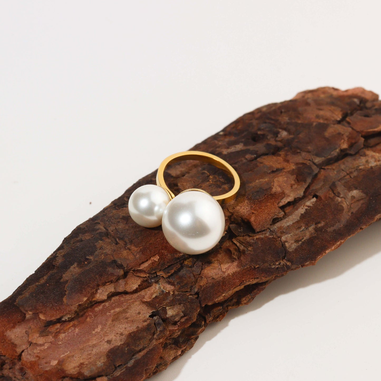 Bipearl Syndrome Ring